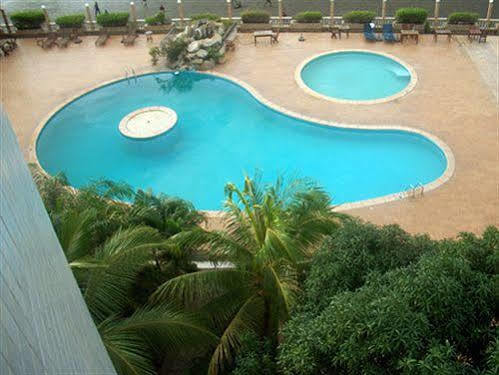 Mariador Palace Conakry Buitenkant foto